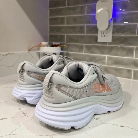 Hoka Bondi 8 Running Shoes. Women’s Size 8.5B Color Gray. - Picture 8 of 11